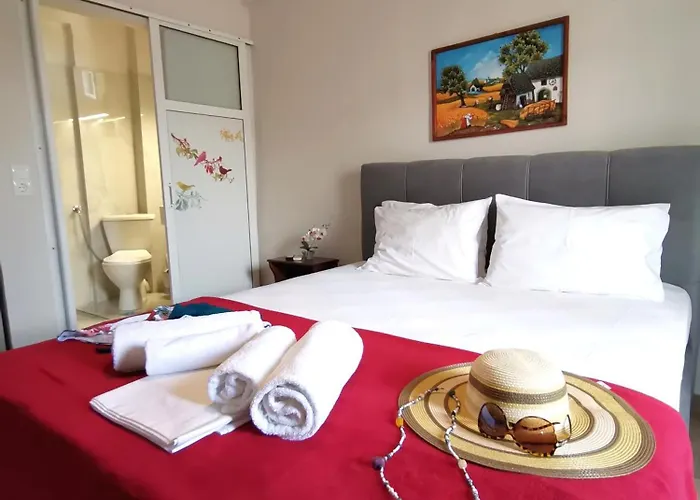 Lia Adults Only -fully Renovated