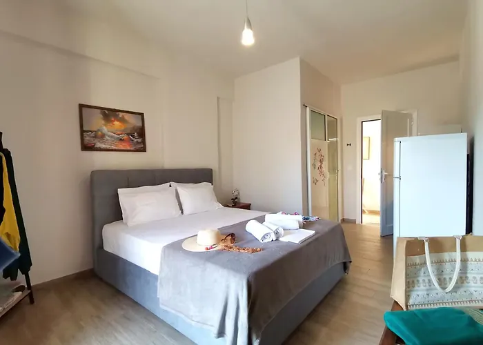 Lia Adults Only -fully Renovated Apartamento