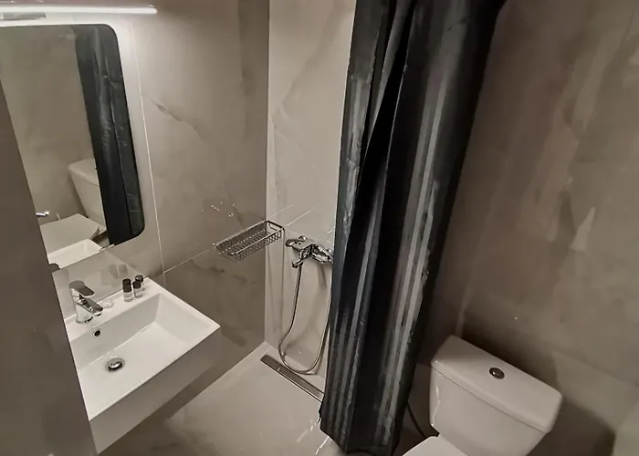 Lia Adults Only -fully Renovated Apartamento *